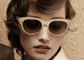 Je craque sur les lunettes papillon Emmanuelle Khanh !