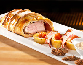 Magret de canard en croûte de Comté et crème de morilles au savagnin