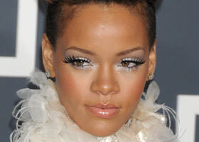 Je veux le make-up de… Rihanna !