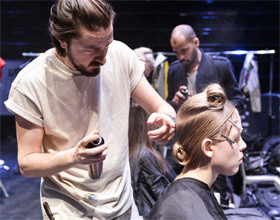 Interview avec Marco Iafrate, coiffeur de défilés