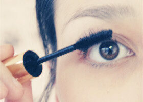 Avant, j&rsquo;avais des petits cils… Mais plus maintenant !