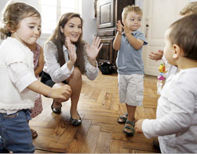 Bébé prend des cours d&rsquo;anglais dès 1 an !