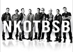 New Kids On The Block vs Backstreet Boys : le match des boys bands !