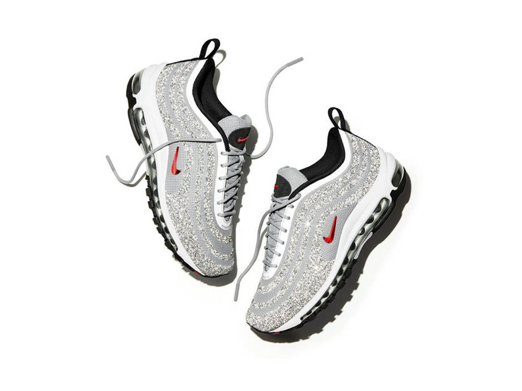 Nike et Swarovski dévoilent des baskets 100% glitter