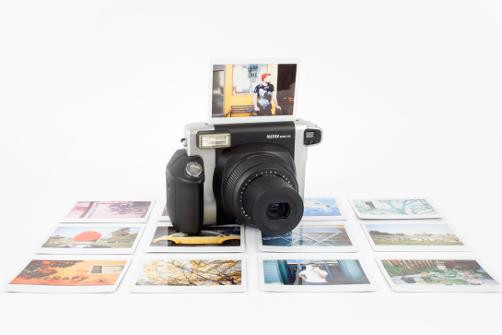 OBJECTIF ETE : FUJIFILM s’invite en mode instantané Chez merci tout l’été, du 8 juin au 15 août 2015, 111 Boulevard Beaumarchais, 75003 Paris