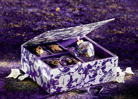 Des jus précieux dans des flacons-bijou