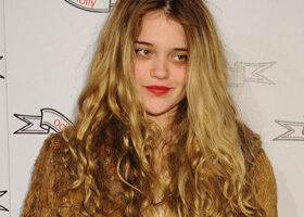 Profession : it-girl… Sky Ferreira