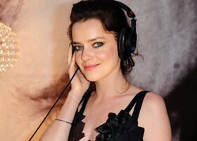 Interview avec Roxane Mesquida, une frenchie à Hollywood !