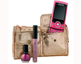 Tiens une trousse de maquillage qui sonne ??