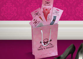 Lady&rsquo;s Secret  – Les accessoires secrets à glisser au pied de votre sapin !