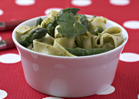 Tagliatelles au pesto et pointes d&rsquo;asperges