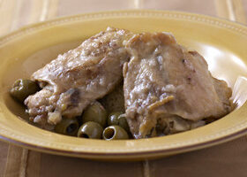 Tajine de poulet aux olives et citron confit