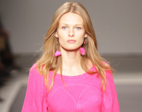 Alexander Wang : Sporty 90s