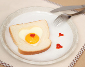 Toasts en forme de coeur