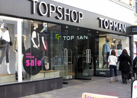 Oui, vous avez bien lu : Topshop arrive enfin en France !