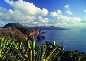 Ces îles toutes proches…