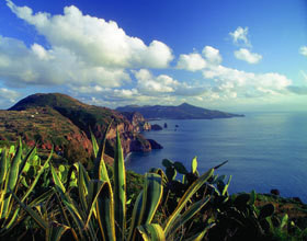 Ces îles toutes proches…