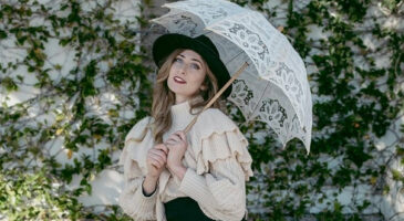 Pull femme : quelle coupe privilégier pour rester chic et stylée ?