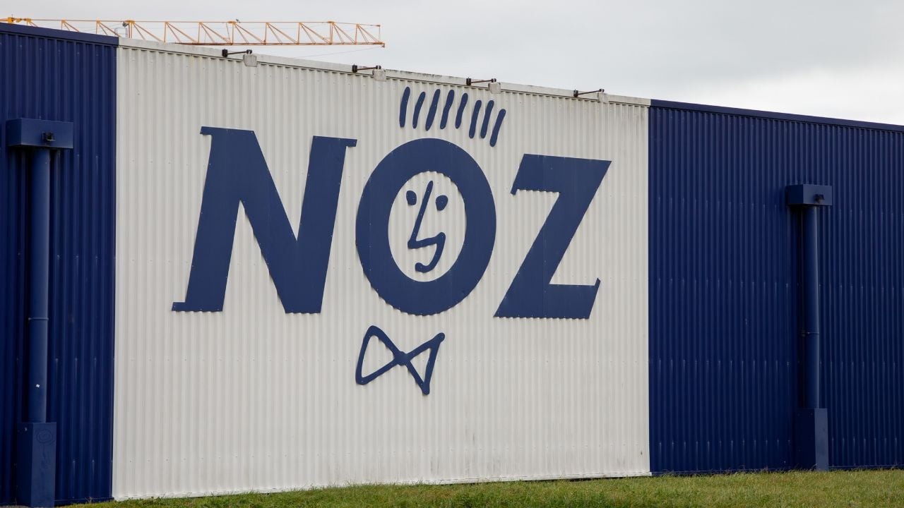 Les clients sont comme des fous : en novembre chez Noz, des pièces Naf Naf à -70% mais pas pour longtemps