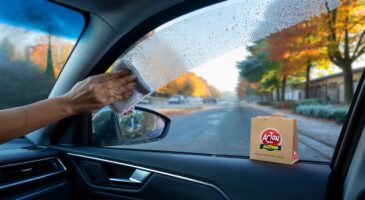 Ce chiffon anti-buée à 0,79 € chez Action séduit en novembre 2025 et promet des pare-brise embués moins fréquents au matin