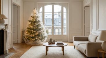 Ce sapin de noël ultra romantique va remplacer vos décorations flashy : l&rsquo;idée en tulle qui divise les familles