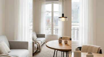 Cette suspension en verre Lidl à 12,64 € est en promo et transforme le salon, personne ne croit son vrai prix