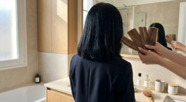 Après 50 ans, ne faites plus cette erreur de coloration : elle assombrit votre teint et vous vieillit de dix ans