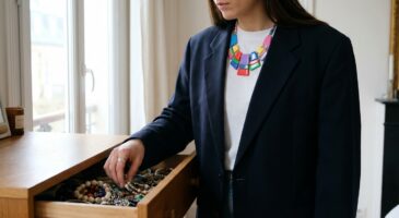 Ce bijou XXL des années 2000 revient en force : fouillez vos tiroirs avant que tout le monde le porte