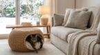 Ce meuble en rotin IKEA cartonne : votre chat risque d’en faire son repaire secret au cœur du salon cet hiver