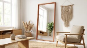 Ce miroir sur pied XXL à moins de 60 € chez Maxi Bazar agrandit la pièce : pourquoi il faut se dépêcher