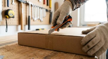 Ce petit outil à 4 € chez Leroy Merlin remplace plusieurs outils de coupe, garder les vôtres est une erreur