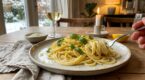 Ces pâtes ultra crémeuses prêtes en 15 minutes feraient plus pour votre moral qu’un risotto, à faire dès ce soir