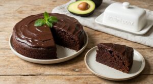 Gâteau au chocolat sans beurre : ce fruit secret le remplace, le rend plus fondant… et bien meilleur pour votre cœur