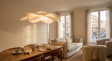 Ne changez pas de canapé : ces suspensions Camif façon bijou métamorphosent votre salon pour bien moins que prévu