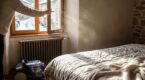 Poussière dans votre chambre en hiver : ces 3 habitudes toutes bêtes divisent vos allergènes par deux