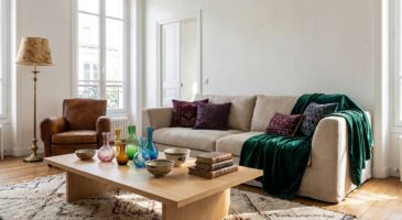 Salon tout beige : cette tendance déco que tout le monde adore rend votre intérieur glacé sans que vous le sentiez