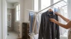 Sécher son linge sans sèche-linge : ces 7 gestes simples pour éviter l’humidité, les plis et les moisissures