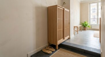 Si votre entrée déborde de chaussures, cette astuce japonaise libère un espace fou sans pousser les murs