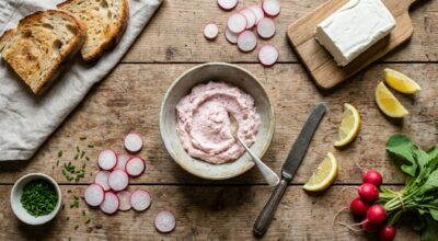 Apéro : cette tartinade rose et légère détrône le tarama grâce à ce petit légume croquant qu’on néglige tous