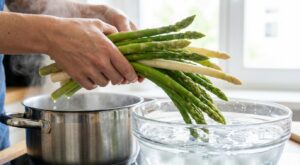 Asperges de printemps : cette erreur de cuisson les rend molles et sans goût (et tout le monde la commet)