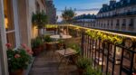 Balcon : ne ressortez surtout pas la guirlande guinguette, cet éclairage invisible sans fil change tout, le soir venu