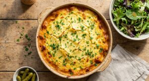 Ce parmentier de poulet qui recycle un reste de rôti cache une touche épicée capable de réveiller vos dîners