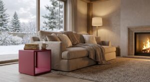 Cette petite table d’appoint framboise à 59,99 € chez Maisons du Monde change l&rsquo;ambiance d&rsquo;un salon sans tout refaire