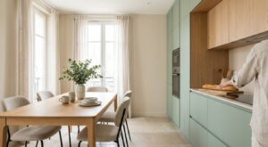 Cuisines : si votre îlot central déborde, ce meuble de cuisine XXL fait gagner jusqu’à 40 % d’espace en 2026