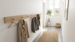 Entrée encombrée de manteaux : cette astuce à moins de 12 € les range tous sans abîmer le moindre mur