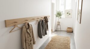Entrée encombrée de manteaux : cette astuce à moins de 12 € les range tous sans abîmer le moindre mur