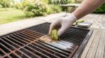 Grille de barbecue rouillée : ne la jetez pas, ces 2 ingrédients du placard la rendent comme neuve en quelques minutes
