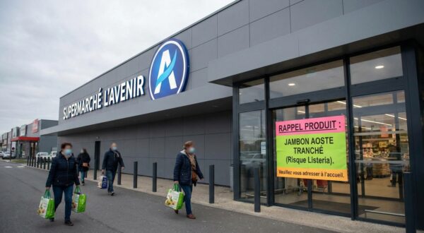Rappel conso : ce jambon en tranches vendu partout en France chez E.Leclerc et Monoprix pourrait contenir de la Listeria