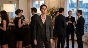 Robe de soirée : arrêtez de miser dessus, voici le costume au féminin qui fait un effet dément en 2026