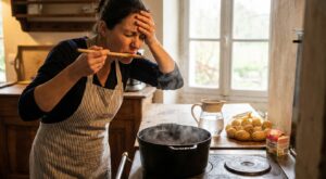 Soupe trop salée : cette méthode en 3 gestes la sauve en quelques minutes, même à la maison